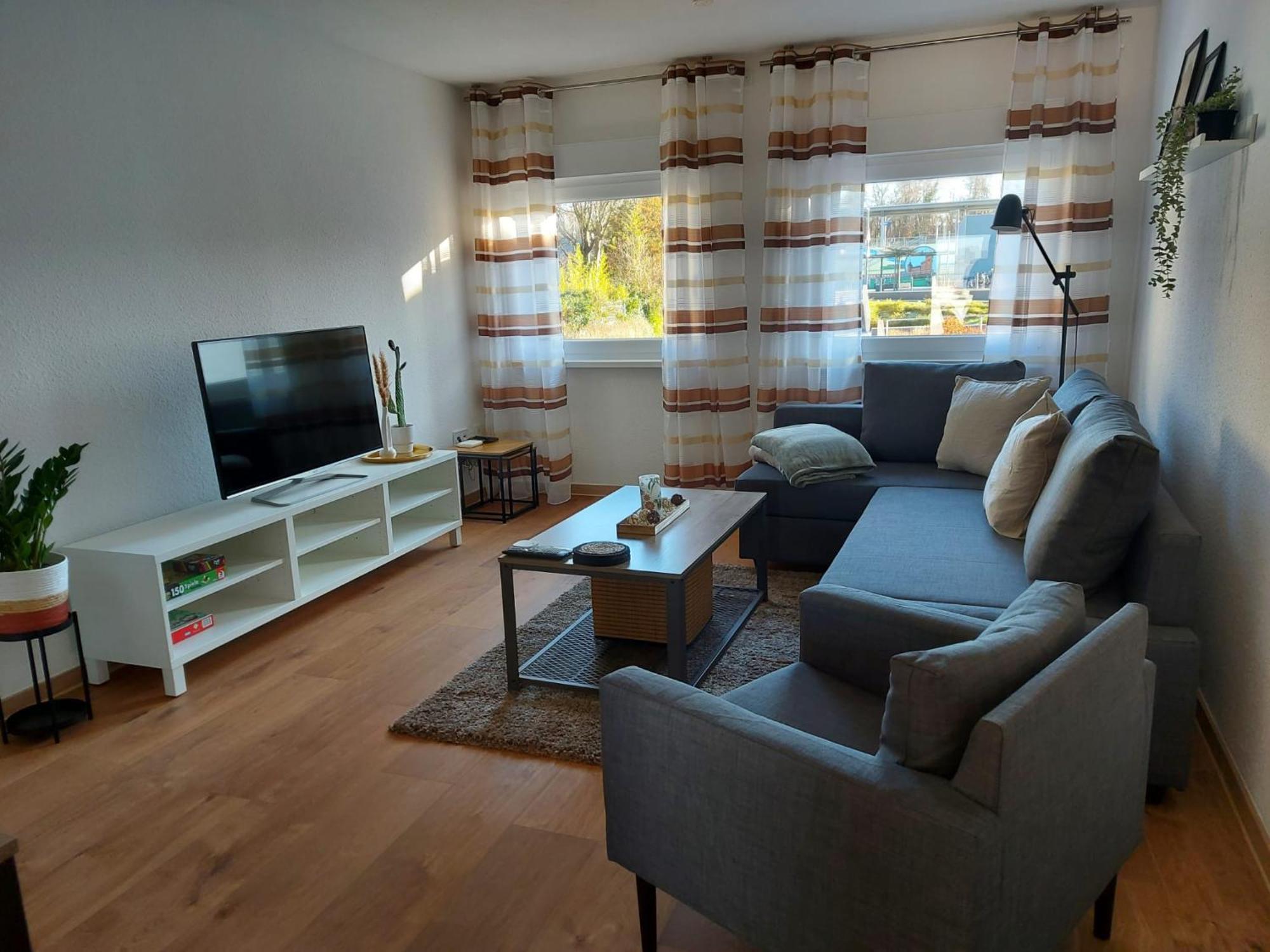 Ferienwohnung In Erftstadt 2 Min Fusslaeufig Zum Bahnhof, Phantasialand, Koeln, Koeln Messe, Eifel Buitenkant foto